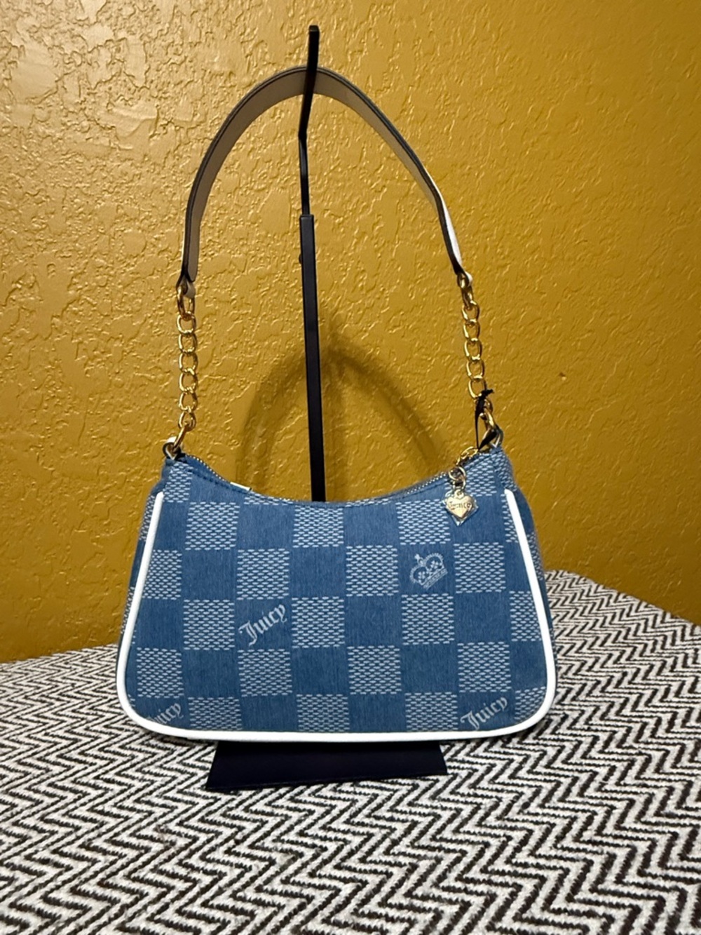 NWT Juicy Couture Miss Independent Denim Shoulder Bag - Picture 6 of 12